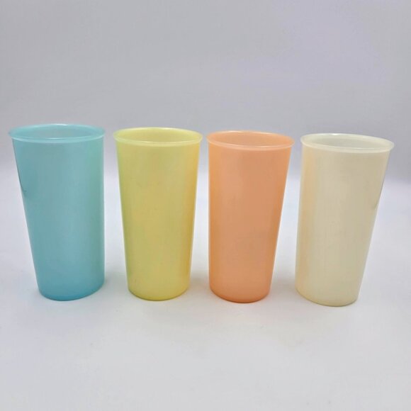 Tupperware Vintage Pastel Tumblers 117 Juice Cups Child Size Lot Of 4 Read - Picture 4 of 9